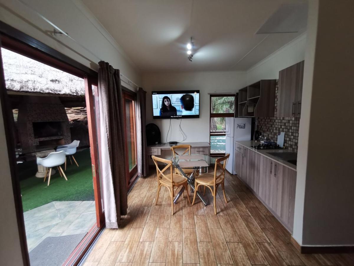 Aparthotel 50 Galena Affordable Luxury Roodepoort Exterior foto