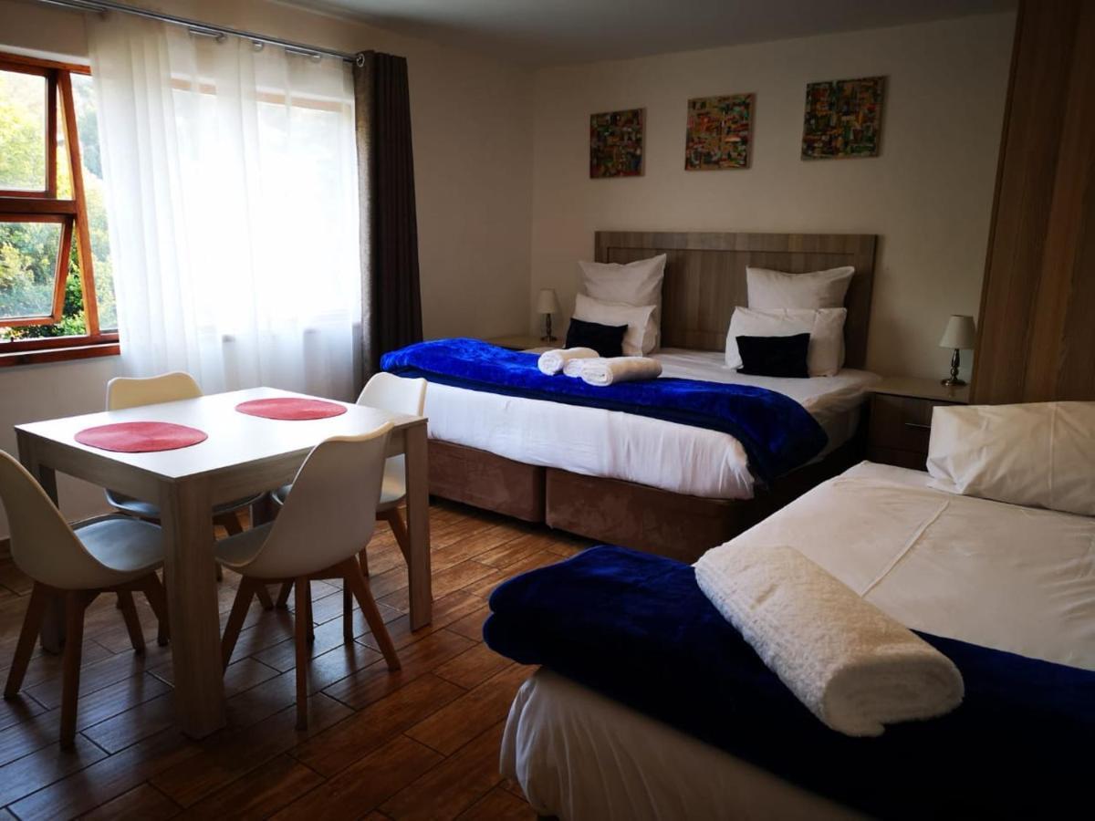 Aparthotel 50 Galena Affordable Luxury Roodepoort Exterior foto